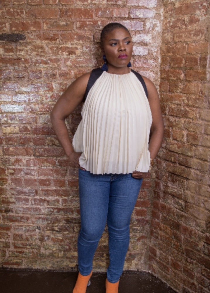 Blouse - Picture 2 of 2